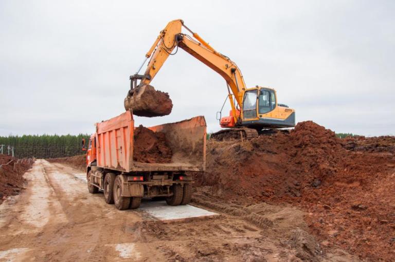 Location d'engins de chantier à Braine : comment choisir ?